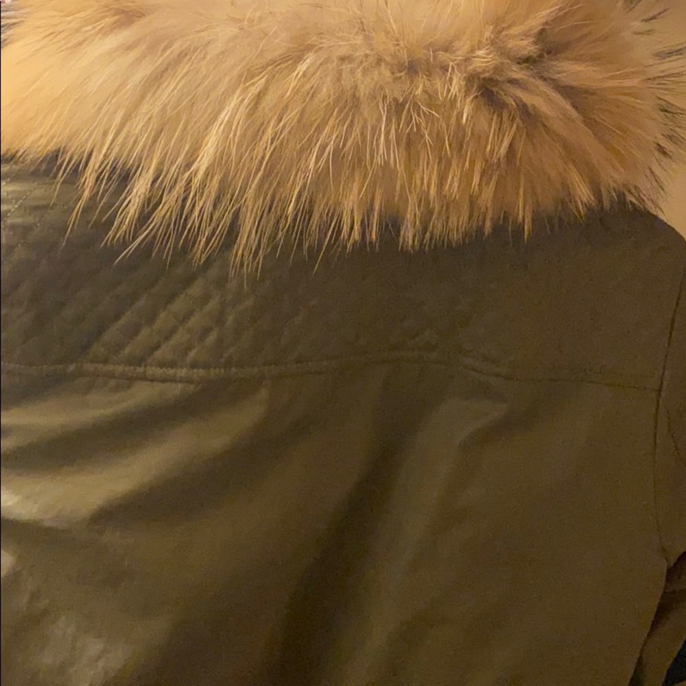 Bomber jacket - Picture 4 of 6